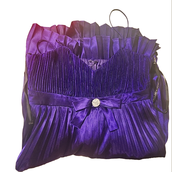 Vintage Nikki Levi's Purple Cocktail Dress - Picture 4 of 4